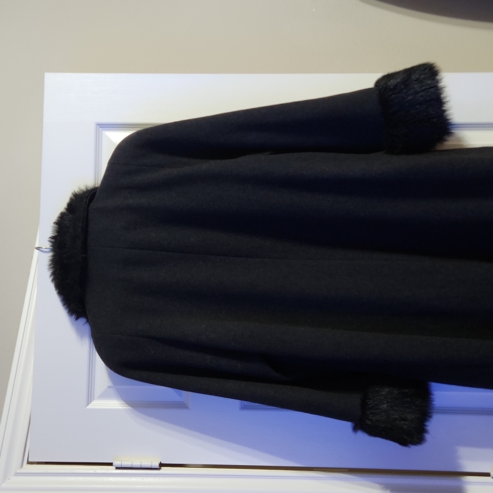 Wool Coat - image 4